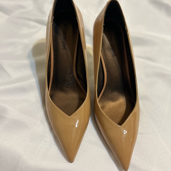 Jeffrey Campbell Lure Nude Patent Leather 4in Heels - Women’s 10 - Picture 5 of 8